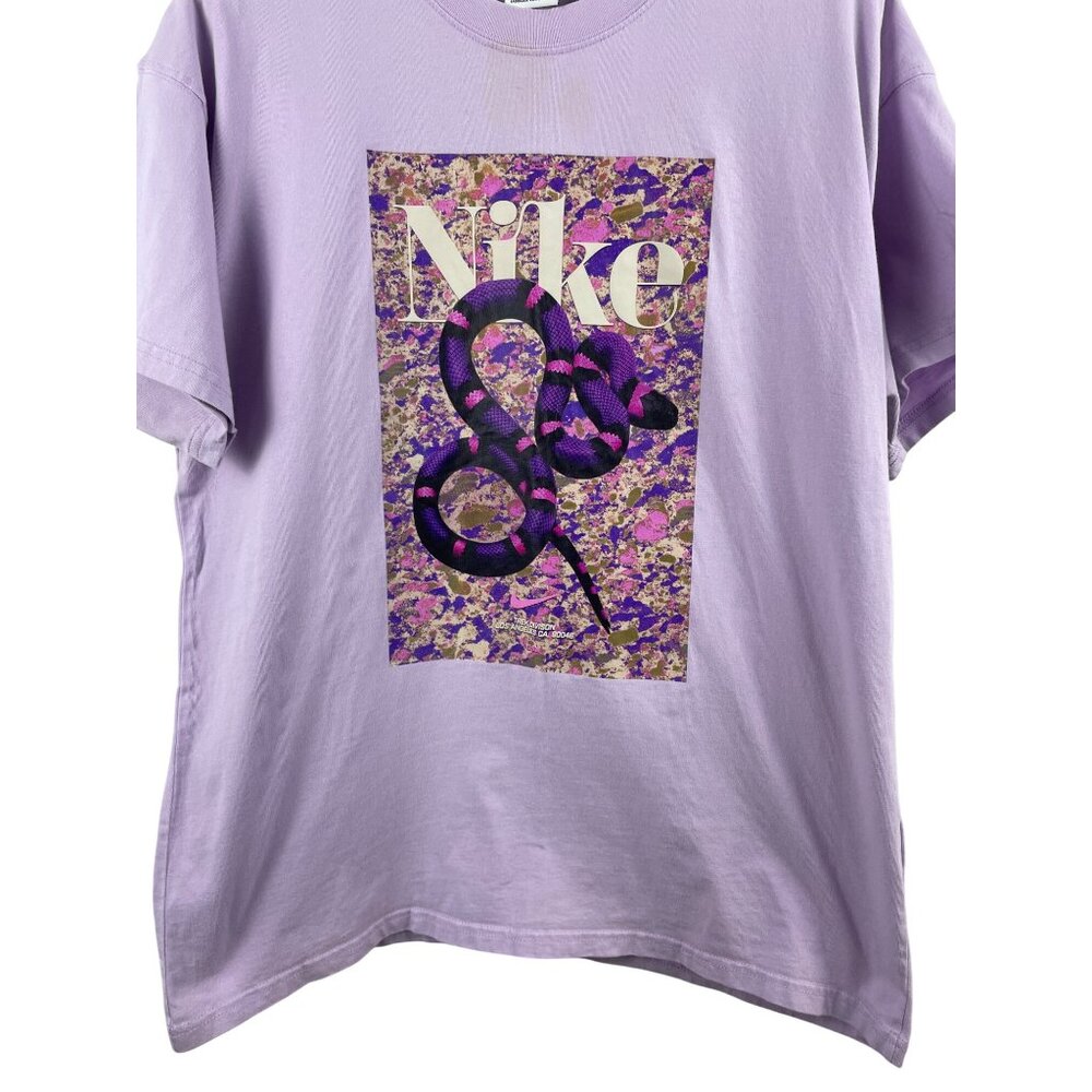 Nike Men's Large Trek Division Snake Pastel Purple Short Sleeve Graphic T-Shirt - Picture 2 of 10